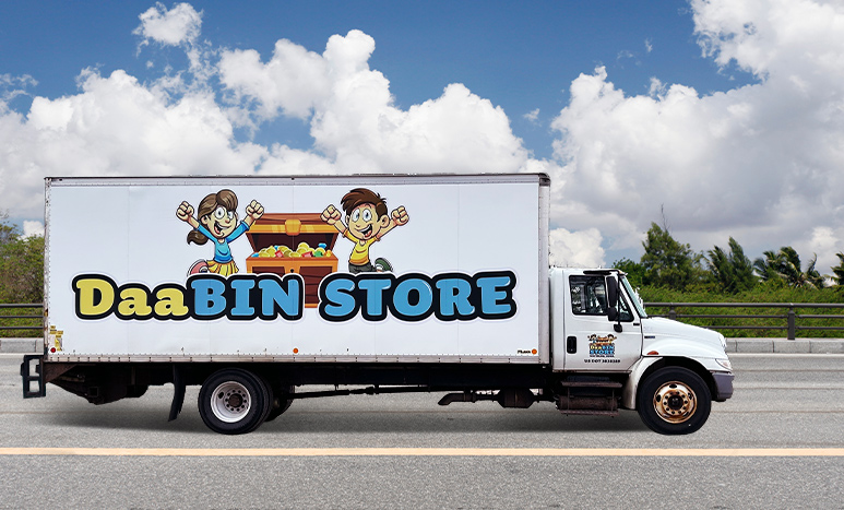 DaaBIN Truck on Road